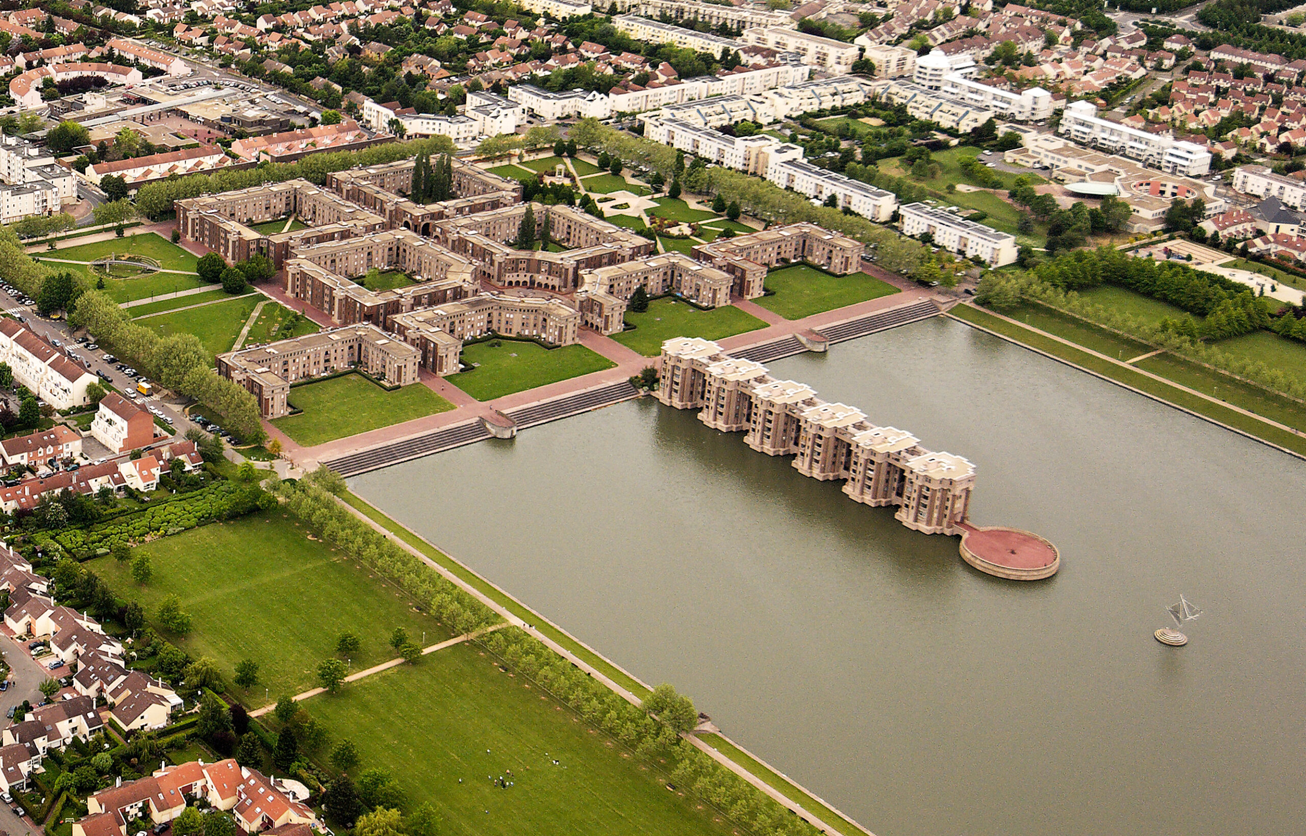 Les Arcades du Lac MONTIGNY LE BRETONNEUX